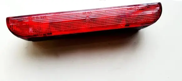 Audi A4 S4 B5 8D Third/center stoplight 8D5945097A