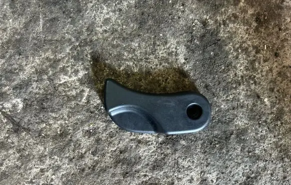 BMW 3 E92 E93 Engine bonnet (hood) release handle 7058117 107019
