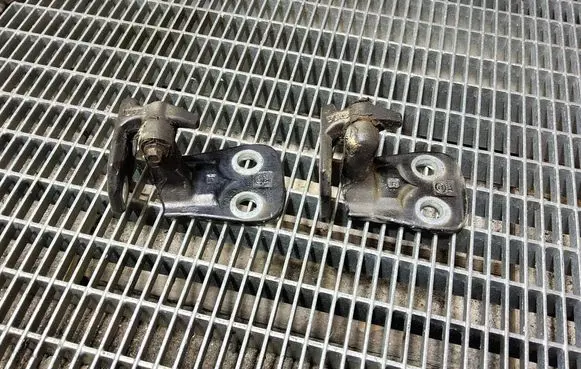 Land Rover Range Rover Sport L320 Front door hinge set 