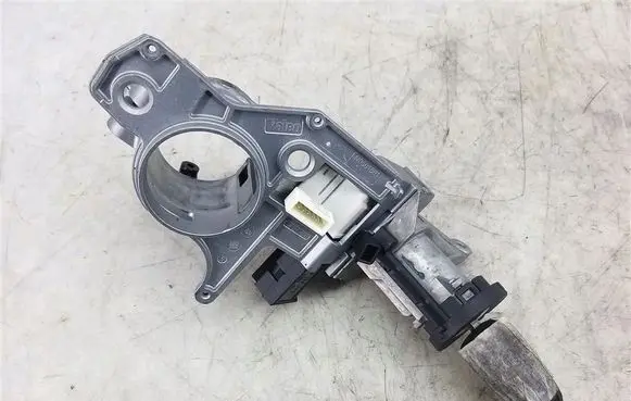 Opel Astra H Ignition lock 2421430