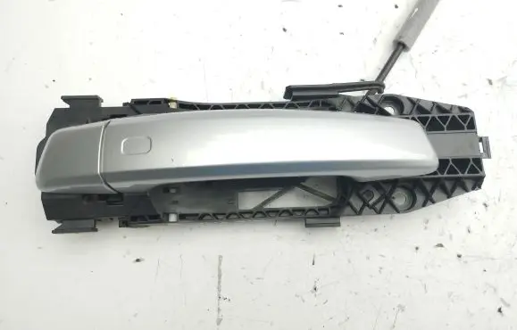 Audi Q2 - Front door exterior handle 5N0837017D