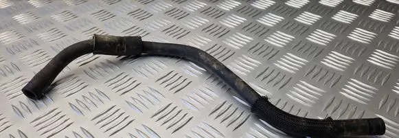 Toyota RAV 4 (XA20) Engine coolant pipe/hose