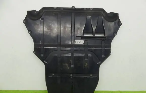 Audi TT TTS RS Mk3 8S Engine splash shield/under tray 858825236