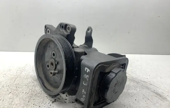 BMW X3 E83 Power steering pump 7692974548 7787106 3450766014
