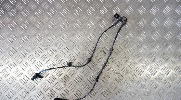 Hyundai Tucson TL ABS brake wheel speed sensor 95671D3000