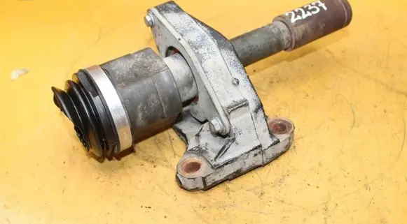 Renault Laguna II Driveshaft support bearing bracket 