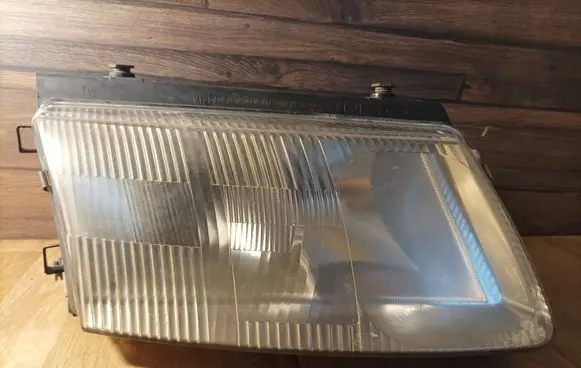 Volkswagen PASSAT B5.5 Headlight/headlamp 14869200