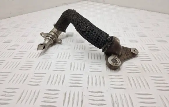 Renault Master III EGR valve line/pipe/hose 147130257R