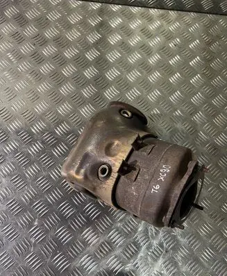 Volvo XC90 Catalyst/FAP/DPF particulate filter 31439546