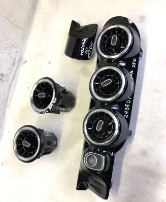 Mercedes-Benz GLA H247 Dash center air vent grill A1778306300