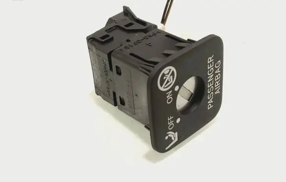 Toyota Avensis T270 Passenger airbag on/off switch 1710d9n