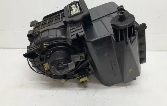 SsangYong Rexton Interior heater climate box assembly 6810008410