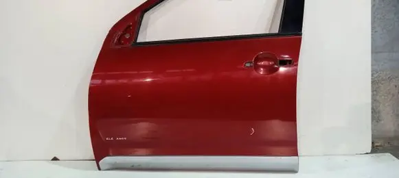 Mitsubishi Outlander Front door
