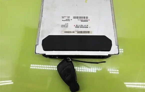 Mercedes-Benz C W203 Engine control unit/module A1111531779