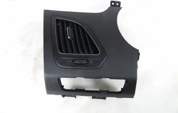 Dashboard side air vent grill/cover trim