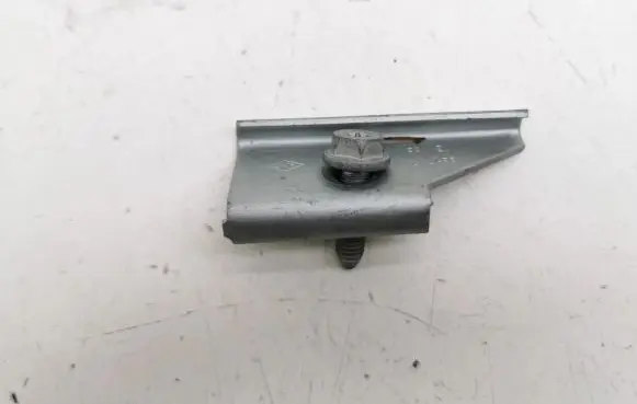 Nissan Juke II F16 Battery bracket 