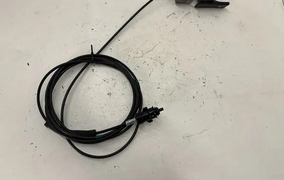 Subaru Impreza V Fuel cap flap release cable 57330FL13A 57330FL03A