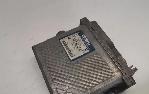 Volvo S40, V40 Engine control unit/module 7700868321 3085430002