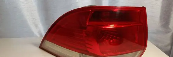 Volkswagen Golf V Rear/tail lights 1K9945095A 1K9945011