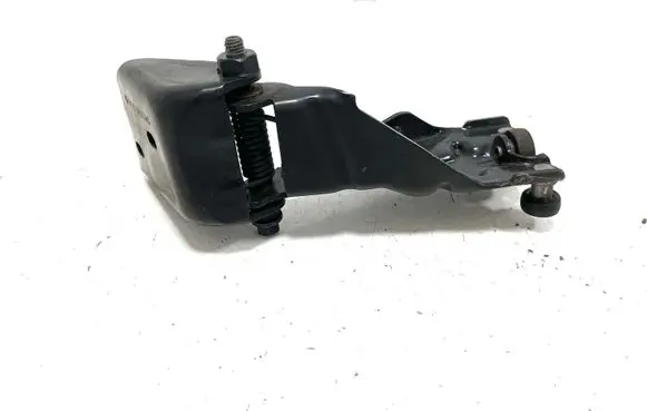 Chrysler Town u0026 Country V Sliding door middle roller runner 05020673AC 56FKD8M