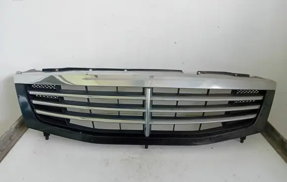 SsangYong Rexton Front grill