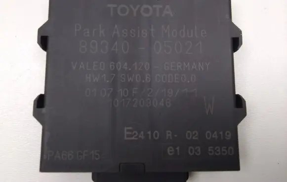 Toyota Avensis T270 Parking PDC control unit/module 8934005021