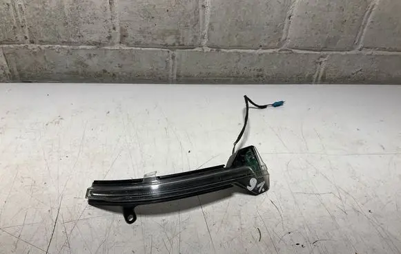 BMW 5 F10 F11 Mirror indicator light 7308536 015910200000 741650004