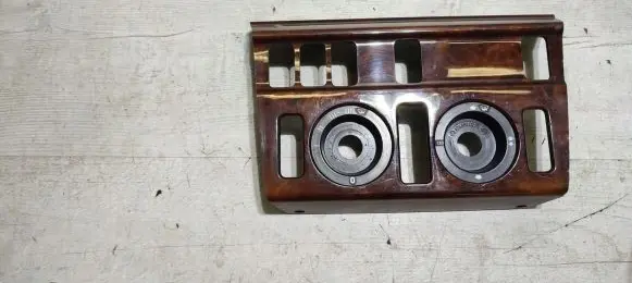 Mercedes-Benz E W124 Climate control/heater control trim 