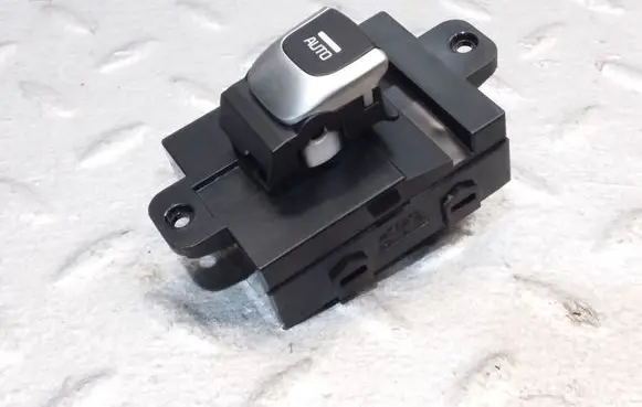 KIA Optima Electric window control switch 93580D4AC0 93580D4AC0BYF