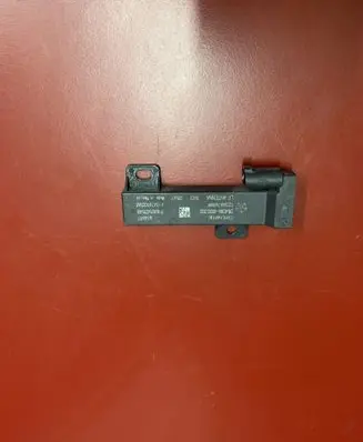 Chrysler Pacifica Aerial antenna amplifier 68051315AB 68051315