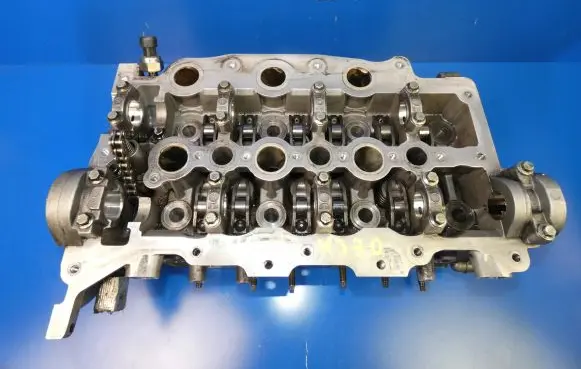 Jaguar XJ X351 Engine head PM9X2Q6C064CA