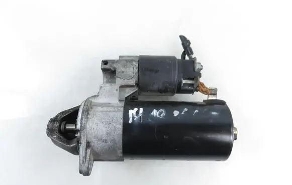 Mercedes-Benz A W168 Starter motor 0051511601 0001115008