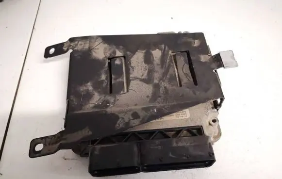 Volkswagen Touran I Engine control unit/module 0281011450 03g906016al