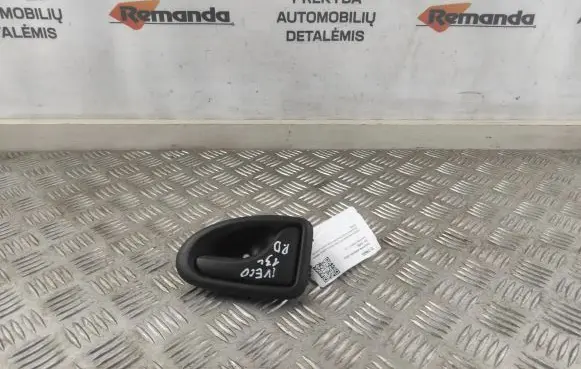 Iveco Daily 5th gen Front door interior handle 7700830078
