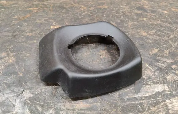 Steering wheel column trim