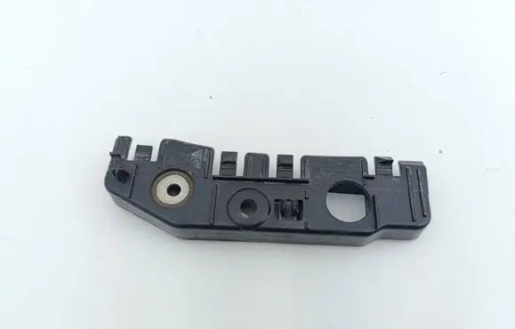 Audi A5 Fender mounting bracket 8W6853922