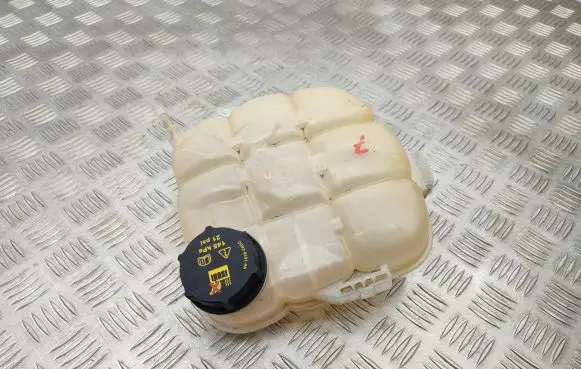 Coolant expansion tank/reservoir