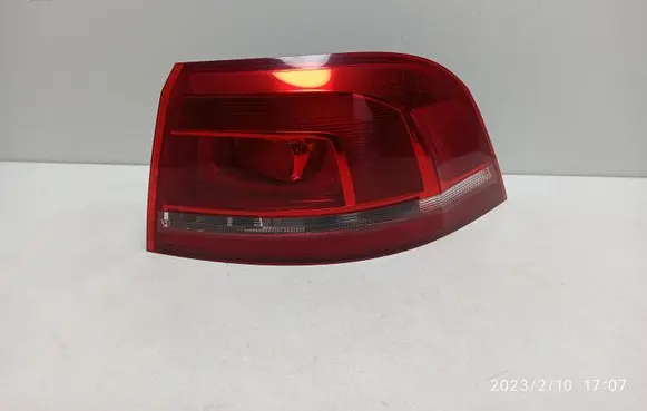 Volkswagen PASSAT B7 Rear/tail lights 3AF945096C