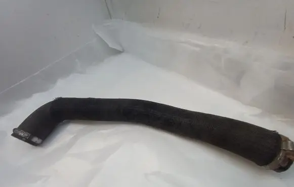 Peugeot 5008 II Intercooler hose/pipe 9815433680