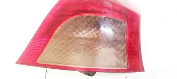 Toyota Yaris Rear/tail lights