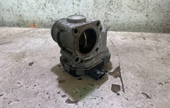 Citroen C5 Throttle valve 9673534480 28275019