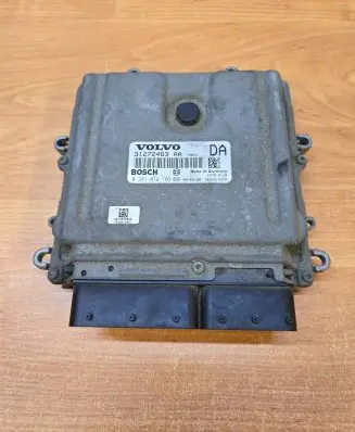 Volvo XC90 Engine control unit/module 31272463AA 1039S18372 0281012103