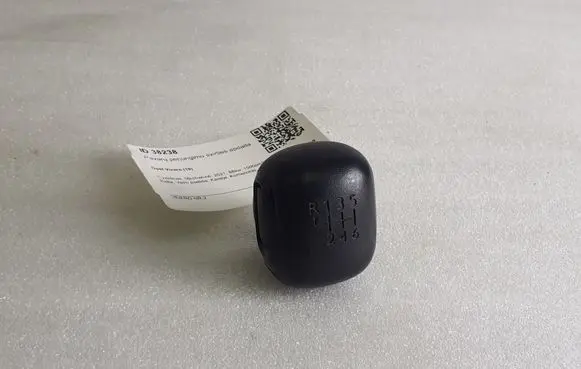 Opel Vivaro Gear lever shifter trim leather/knob 