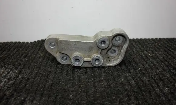 Jeep Compass Gearbox mounting bracket 68253043AB