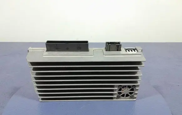 Audi A4 S4 B8 8K Sound amplifier 8T0035223T