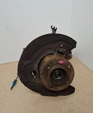 BMW X1 E84 Front wheel hub 6788699