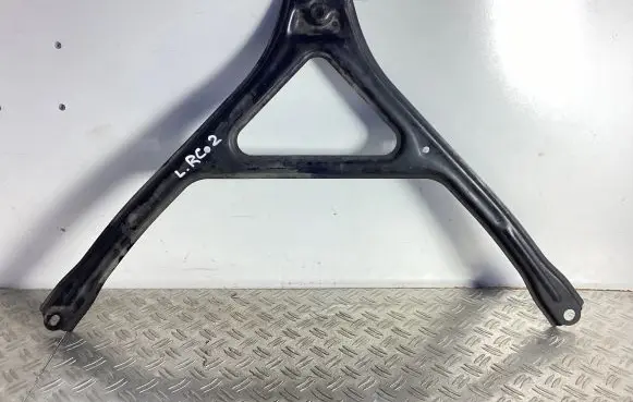 Lexus RC Engine mounting bracket