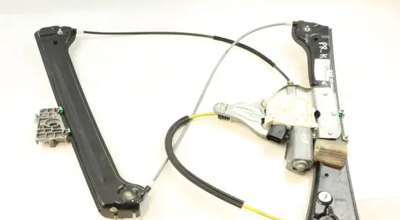BMW M6 Front door window regulator with motor 7008625 51337008625