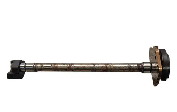 Volkswagen Touareg II Balance shaft 06E103332H 06E103331L