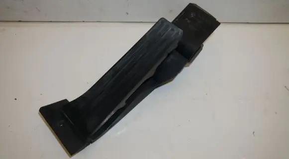BMW M3 e92 Accelerator throttle pedal 6786285